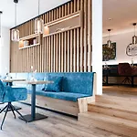 Boardinghouse