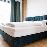 Boardinghouse
