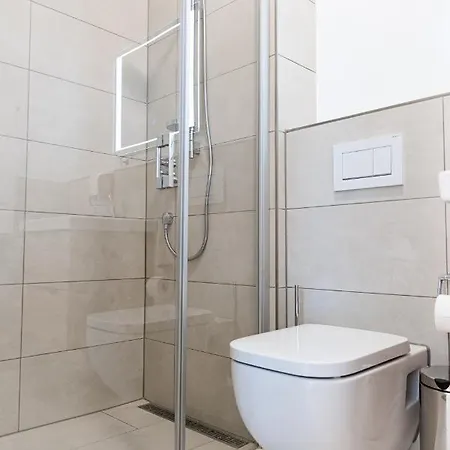 Boardinghouse Ξενοδοχείο με διαμερίσματα Plattling