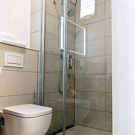 Boardinghouse Ξενοδοχείο με διαμερίσματα 3*