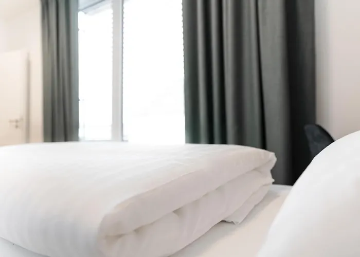 מלון דירות Boardinghouse פלטלינג